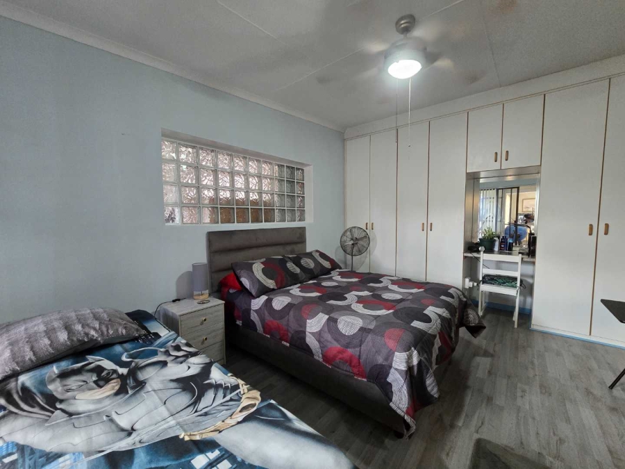 3 Bedroom Property for Sale in Stilbaai Wes Western Cape